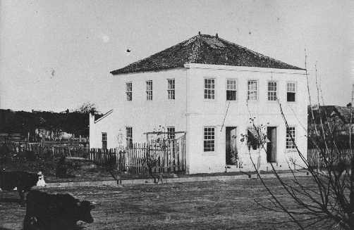 Pr�dio na Av. J�lio de Castilhos, 752 - Cedida por Tomaz A. Lucena Jr.